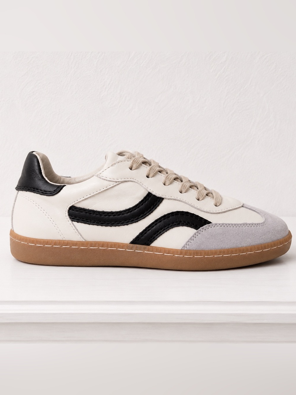 Dolce Vita Rebel Leather Blokecore Retro Italian Made Low Top Sneakers NIB Sz 7 - Picture 3 of 8